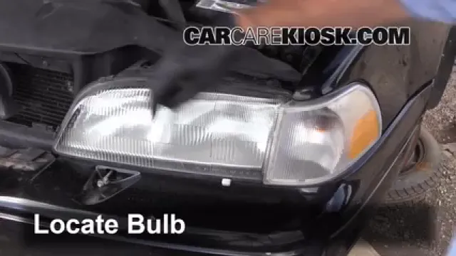 1998 Volvo V70 AWD 2.4L 5 Cyl. Turbo Luces Luz de carretera (reemplazar foco) 